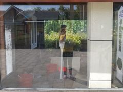 -平望服务区·停车场