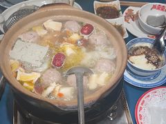 -邹开喜·小海鲜醉鸡煲·潮汕鲜切牛肉店(襄阳北路店)