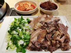 狗肉火锅-英子补身汤(海兰路店)
