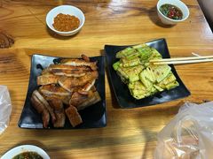 -乔岩保应烧烤店