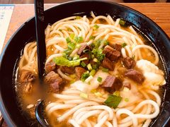 -鑫花溪牛肉米粉(文星广场店)