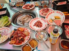 -哈哈碳都·牛肋条无限自助烤肉(宝龙店)