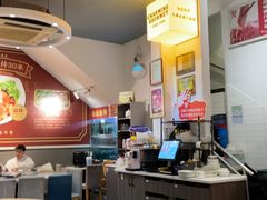 -滋味满屋美食坊(上海街店)