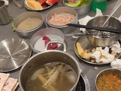 -晓沸牛肉海鲜小火锅(白湖亭万达广场店)