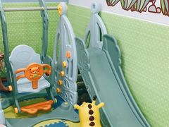 -蓝鲸奇亲子游泳俱乐部