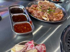 -马路牙子烧烤音乐酒馆(望京店)