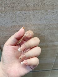 -倾·卿自助美甲美睫工作室