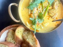 -大头虾越式风味餐厅(光明广场店)