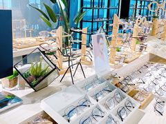 -Trend1881视光·蔡司视觉(领展广场店)