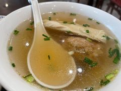 面筋百页单档汤-鲜得来排骨年糕(云南南路店)