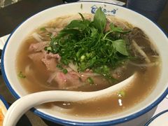 -美奈小馆·越南料理(中航城君尚购物中心店)