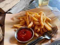 -J Create城市露营咖啡·简餐·宠物(上海动物园店)