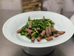 -大连长城大饭店(西安路地铁站店)