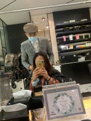 -HAIR CORNER