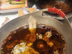 -鑫巴蜀小镇 · 水煮鱼专研店(玉桥店)
