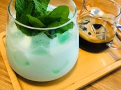 薄荷甜酒奶咖-转山咖啡(松柏社区店)