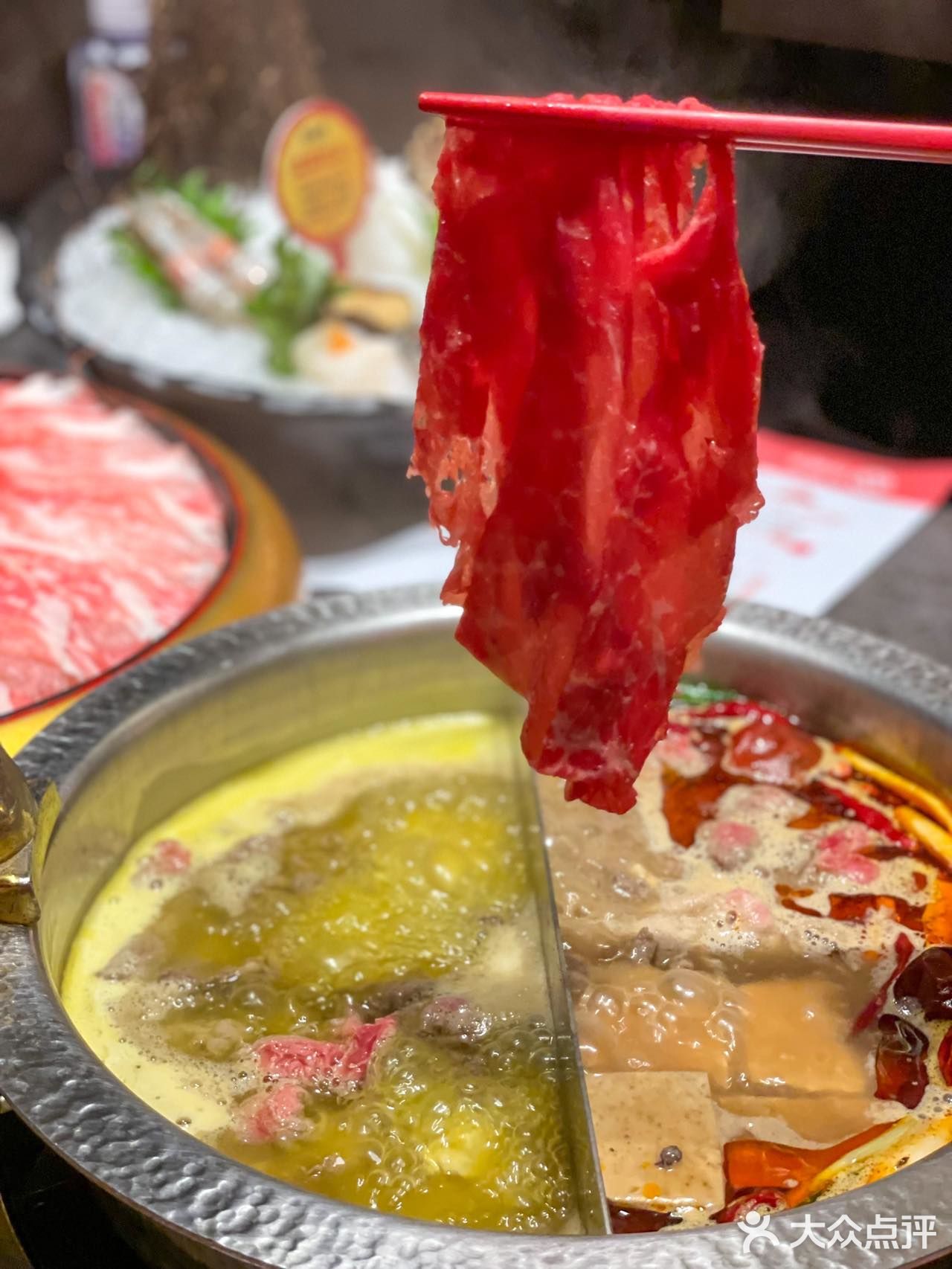 杭州疫情下｜隔桌体验寿喜烧
