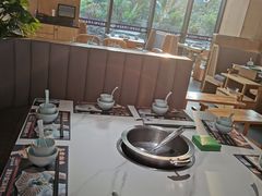 -马家斑.鲜鱼火锅(松湖万科店)