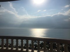 -芽庄日出海滩水疗酒店