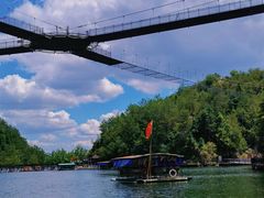 -玻璃桥景区石牛寨