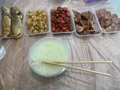 -蓝精灵饺子店