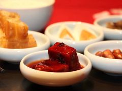 -BLU 全日制餐厅(上海安曼纳卓悦酒店)