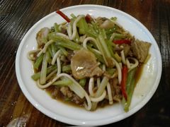 爆炒羊肉-苗氏卷子鸡(张掖金鸿大厦店)