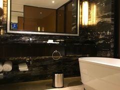 -中山利和希尔顿酒店
