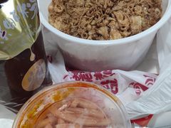 -柳州肥姨妈大骨螺蛳粉(东靖路店)