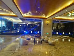 -深圳罗湖东门步行街亚朵X酒店