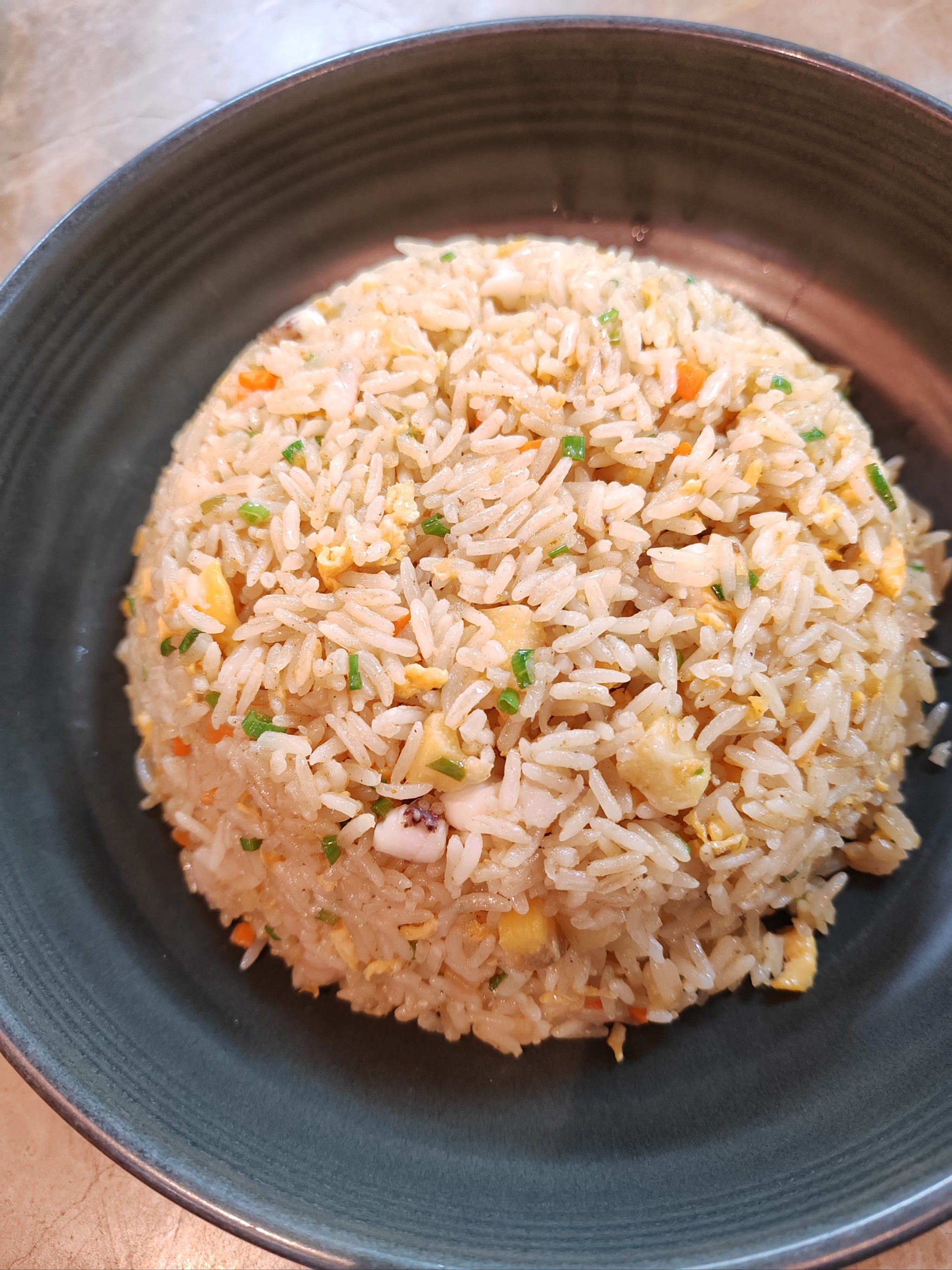 炒饭是一道深受大众喜爱的美食,其独特的口