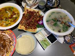 -邑金陵北京烤鸭店·现炒家常菜(ITC MALL店)