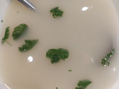 -六和聚传统烤鸭.天津菜(和平店)