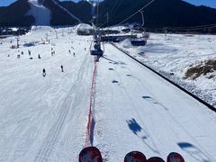 -丝绸之路山地度假区滑雪场