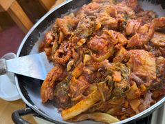 -亲昵春川鸡排(韩国美食街店)