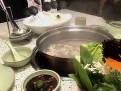-椰子营·椰子鸡火锅(万象里店)