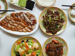 -鸿宾楼(展览馆路店)