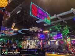 -路边边.炒菜烧烤.音乐餐厅(良乡长虹店)