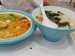 -灵芝妹子海鲜米线(凯德和平广场店)