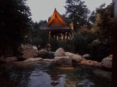 -七彩云南古滇温泉山庄