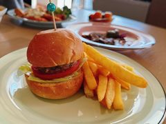 -J cafe 朝夕餐厅