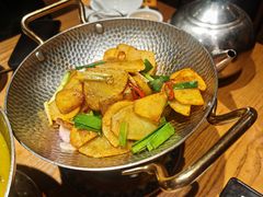 -隔壁老王·家常云南菜(花巷店)