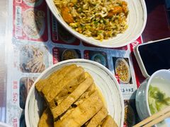 -扬二春炒饭(国庆路总店)