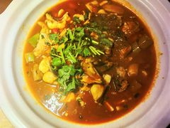 -魏铭鱼头捞饭(晋阳路店)