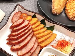 -吉屋·炭烧酒场·秋冬功夫奶汁河豚鱼锅