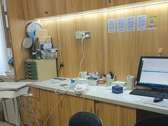-上海仁爱医院口腔科 · 种植