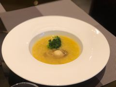 金汤小米炖鲍鱼-美食汇·海鲜自助西餐厅·江门富力万达嘉华酒店