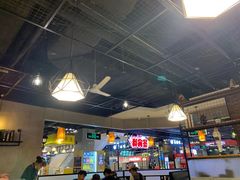 大堂-炭亲干锅·虾蟹蛙(奥体天虹店)