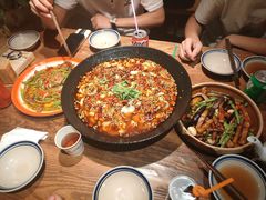 -泥糊破店小酒馆·团建聚餐(南京西路店)