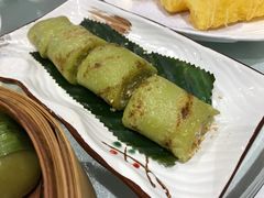 -景月阁空中食府(希尔顿酒店)